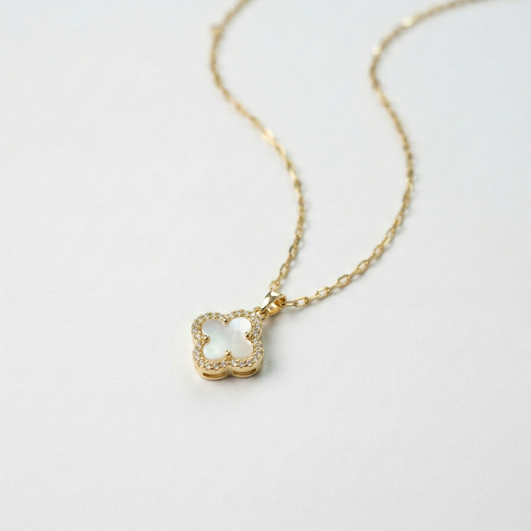 Celestia Clover Pearl Necklace