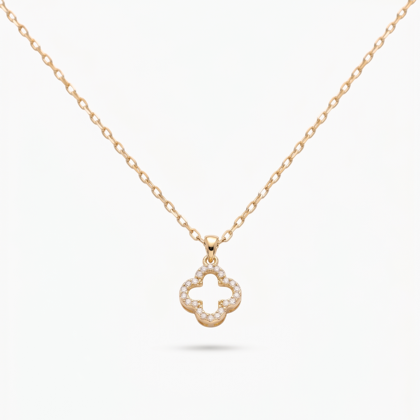Celestia Clover Pearl Necklace